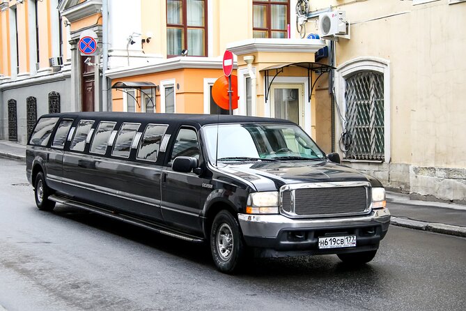 Dallas Best of Shopping Malls in the Luxury Private Limousine - The Sum Up