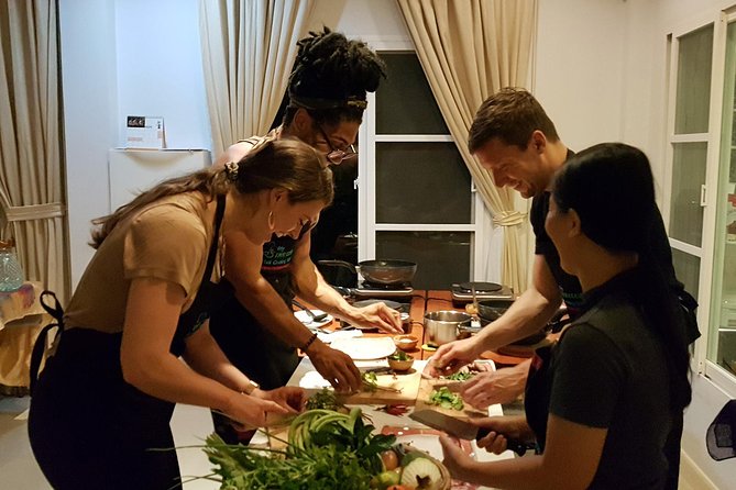Engaging Hands-On Thai Cooking Class - Directions