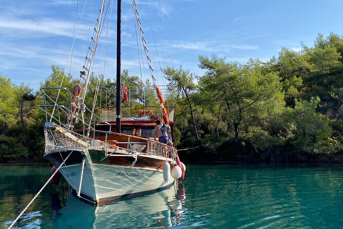 Enjoy the Luxury of a Private Boat Tour and Visit the Beautiful Bays of Bodrum - The Sum Up
