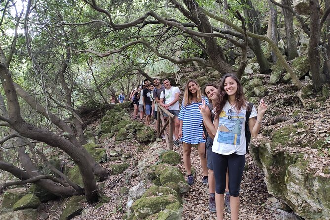 Explore Cavagrande Nature Reserve - Review Examples