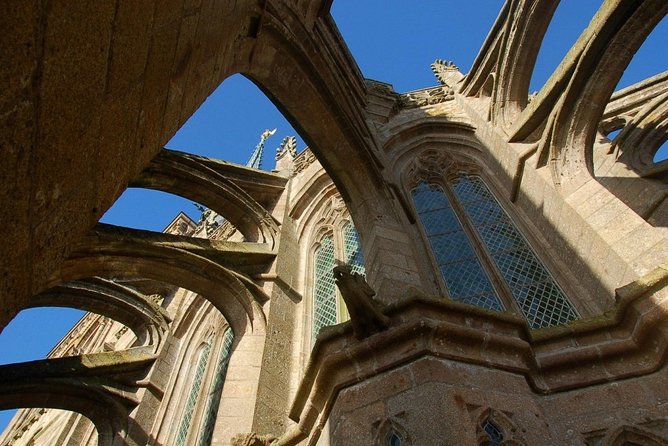 Fabulous Mont-Saint-Michel Full Day Private Tour - Private Guide and Transportation