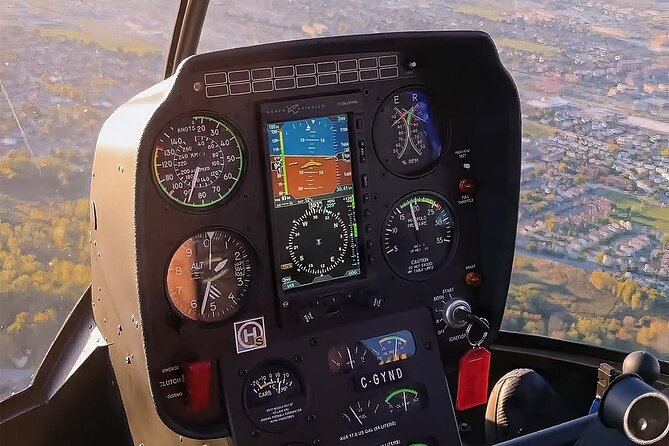 Fly Over the City of Ottawa in a Helicopter - Highlights of the City of Ottawa