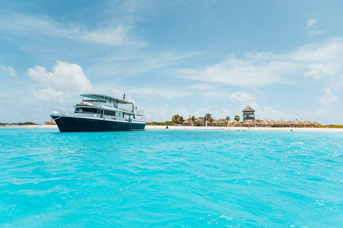Full Day Boat Trip to Klein Curaçao - Activities and Highlights
