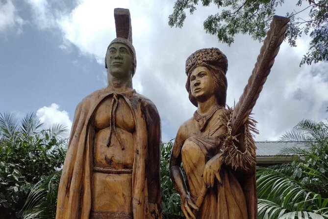 Full Day Oahu Tour With Byodo Temple & Waimea Waterfalls - Traveler Photos and Reviews