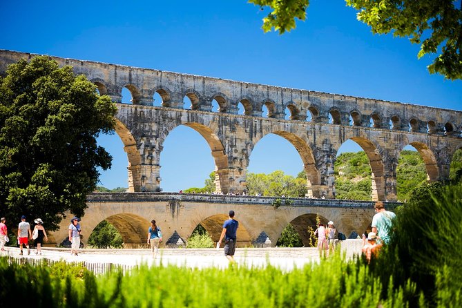 Full Day Pont Du Gard, Orange Theatre, Wine Tour From Avignon - Cancellation Policy