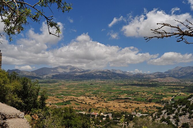 Full Day Tour in Knossos Museum, Lasithi Plateau and Zeus Cave - Common Questions