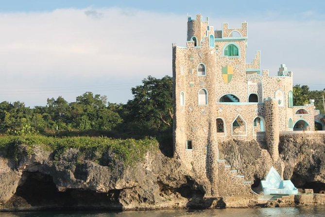 Full Day Tour With Catamaran Cruise, Negril Beach, and Ricks Cafe - Catamaran Cruise Highlights