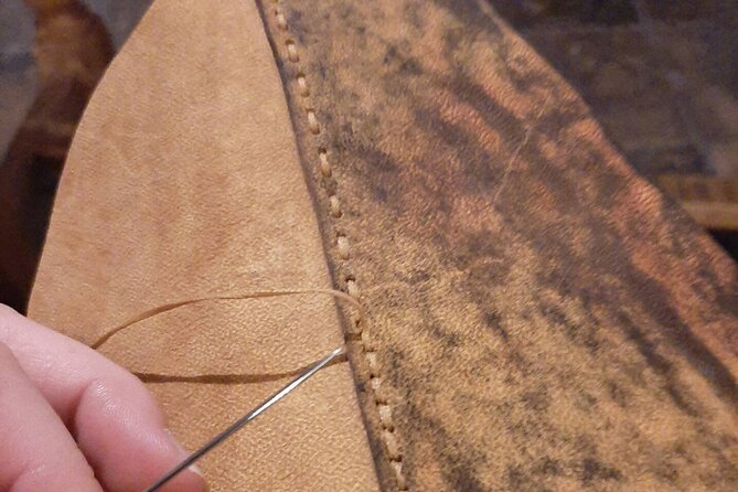 Genuine Leather Craft by Choice Workshop in Leiden - Common Questions