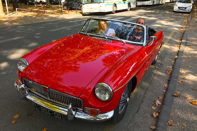 Getaway in the Vineyards of the Médoc in a Vintage Car - Common Questions