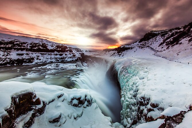 Golden Circle, Fridheimar Farm & Horses Small Group Tour From Reykjavik - Tour Guides and Experiences