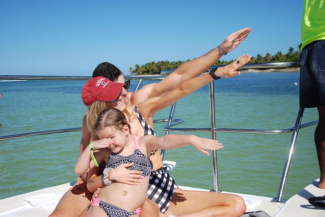 Great Snorkeling Cruise With Sharks & Stingray Encounter and Natural Pool - The Sum Up