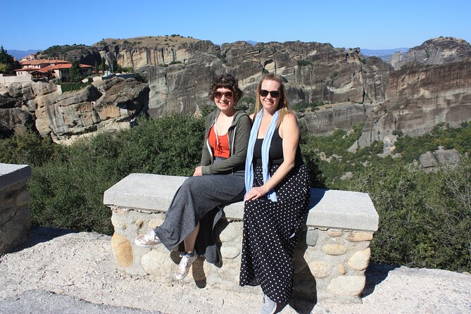 Guided All Day Tour to Meteora Rocks & Monasteries - Itinerary Overview