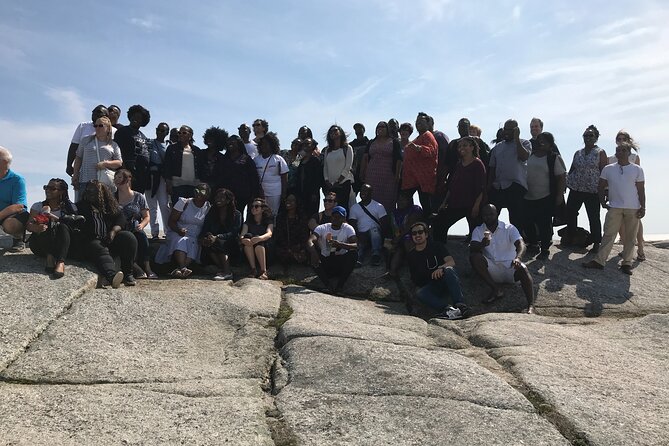 Half-Day Group Tour of Peggys Cove and the Coast  - Halifax - Meeting and Pickup Options