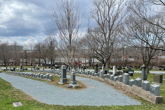 Half Day Small Group Tour in Peggys Cove and Titanic Cemetery - Flexible Cancellation Policy
