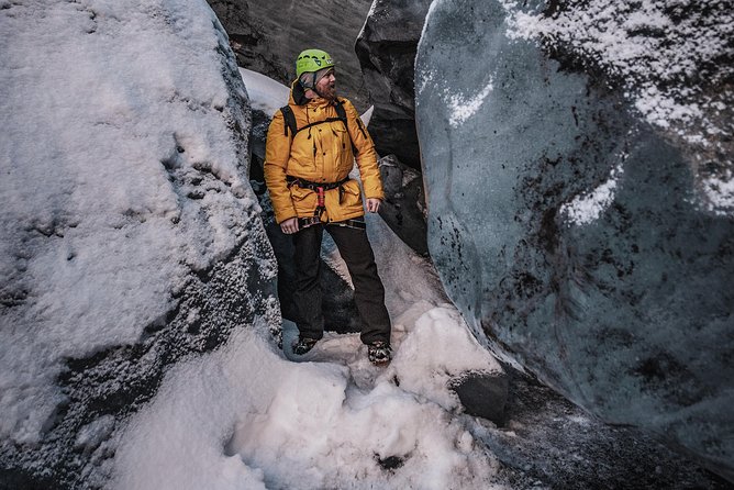 Half-Day Sólheimajökull Ice-Climbing and Glacier-Walking Tour  - Vik - What to Bring