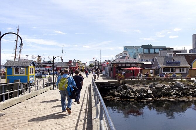 Halifax Small Group Walking Tour With Citadel Maritime Museum - How to Get There