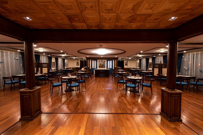 Heritage Binh Chuan 2 Days 1 Night Discovery in Lan Ha Bay - Dining and Cuisine