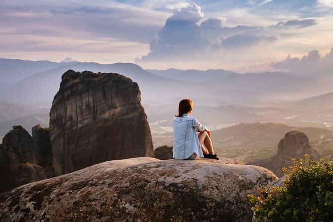 Hidden Trails of Meteora - Hiking - Capturing Panoramic Views