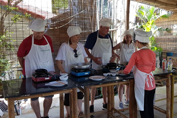 Hoi An Countryside and Cooking Class by Bicycle - Enjoying a Delicious Homemade Meal