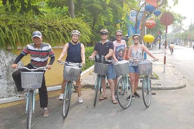 Hoi an Cycling Around Villages With Basket Boat, Cooking Lass & Foot Massage - Common Questions