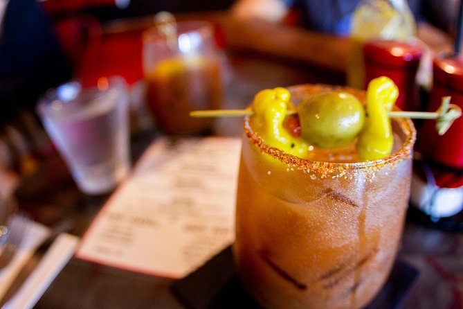 Honolulus Best Lunch Time Walking Food Tour - Guide Information