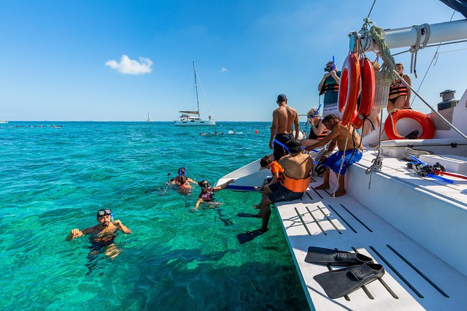 Isla Mujeres Catamaran With Snorkel, Open Bar & Buffet Lunch - Common Questions