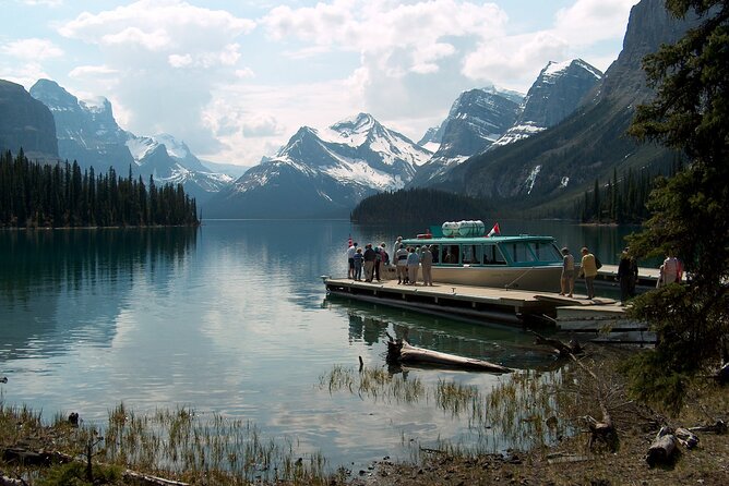 Jasper National Park Tour: Maligne Valley, Medicine Lake and Spirit Island - Common Questions