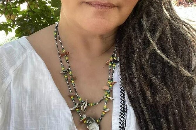 Jewelry Workshop a Mi Mek It! in Montego Bay Jamaica (Fr & En) - Customer Support and Inquiries