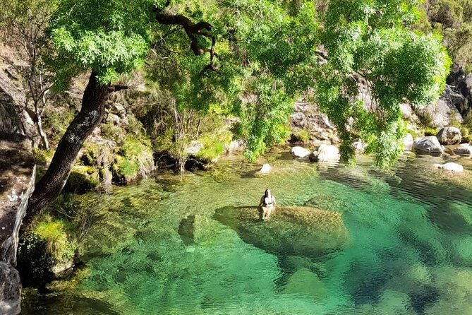Kayaking & Waterfalls Trek In Gerês National Park With Lunch Included - Enjoying a Delicious Lunch in Nature