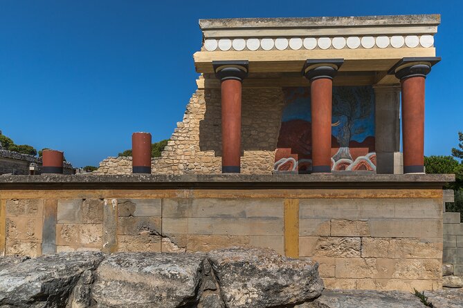 Knossos Palace and Arch. Museum of Heraklion Tour - Questions and Help
