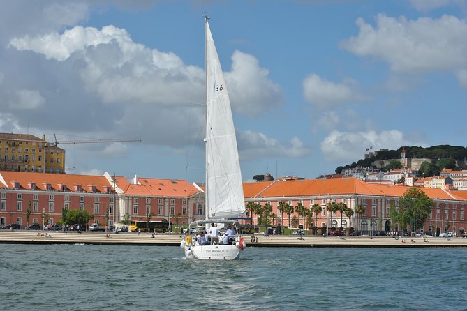 Lisbon Old Town Sailng Cruise- 2h Small Group Tour, With a Drink Included - Directions