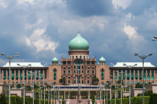LUXURY Private Day Tour: Kuala Lumpur & Malacca From Singapore by Licensed Guide - Directions