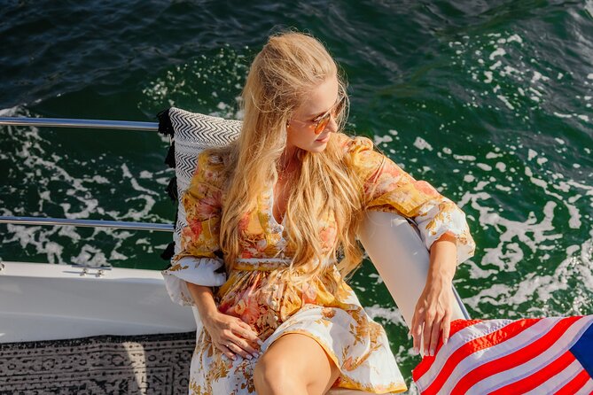 Luxury Private E Boat Cruise With Wine and Charcuterie Board - Rave Reviews From Happy Customers