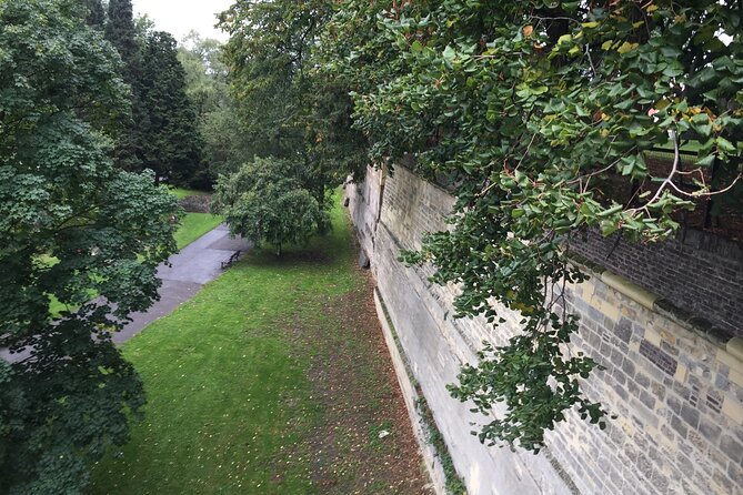 Maastricht Self-Guided Walking Tour & Scavenger Hunt - Common Questions
