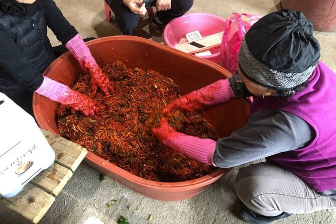 Making Kimchi at a Country Farm Near Busan for the Month of November - Common Questions