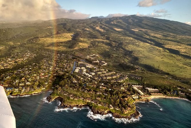 Maui Circle Island-Private-Air Tour: up to 3: Waterfalls & Lava! - Lowest Price Guarantee