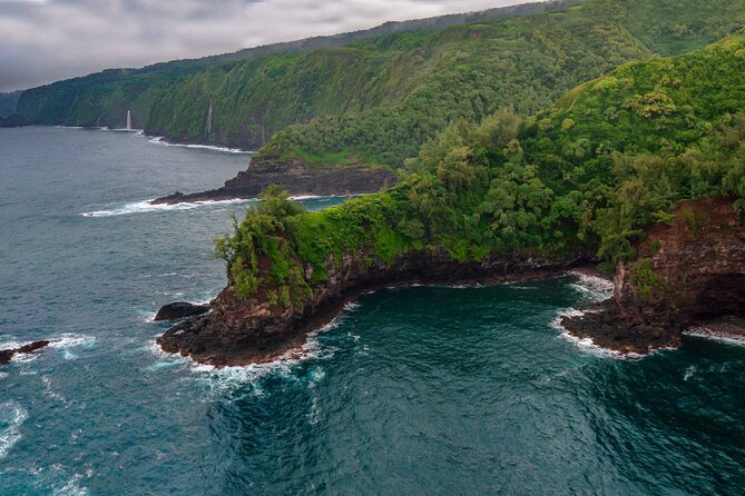 Maui Spectacular With Exclusive Landing Helicopter Tour - Parking Fees and Accessibility