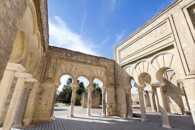 Medina Azahara Córdoba With Bus Transfer - Common Questions