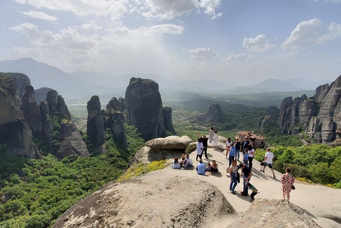 Midday Meteora Monastery Tour From Kalabakas Train Station - Tour Duration and Admission