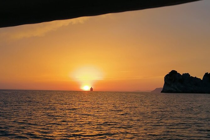 Morning or Evening Tour With Aperitif, Lunch or Dinner and Bathroom Breaks - Booking and Cancellation Policies