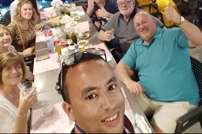 Moroccan Food Tasting Tour and Dinner - Guide Expertise