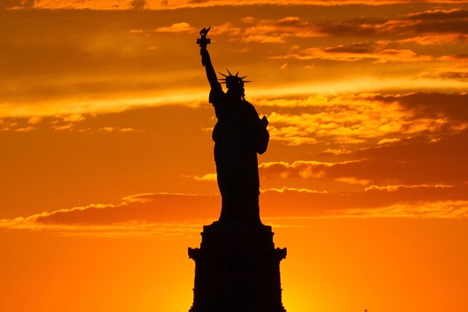 New York Private Boat Charter (Up to 6 Passengers) - The Sum Up