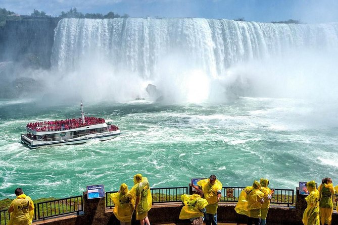 Niagara Falls Tour From Toronto With Boat, Journey Behind the Falls and Lunch - Tips for a Memorable Tour Experience