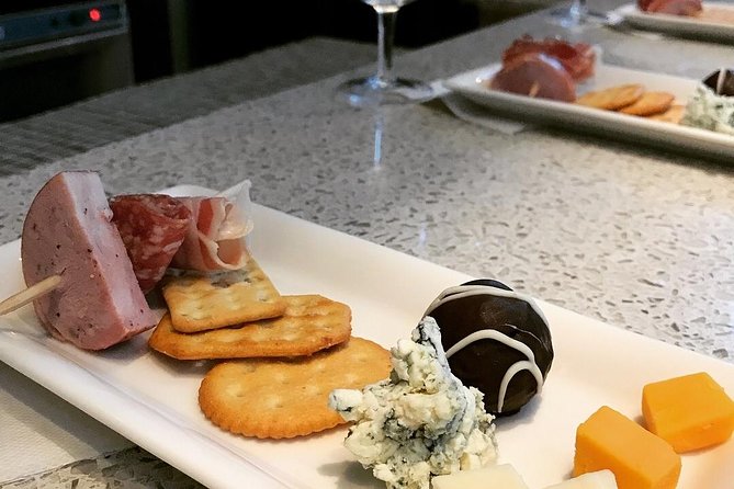 Niagara-on-the-Lake Wine and Beer Small-Group Tasting Tour  - Niagara Falls & Around - Tour Itinerary