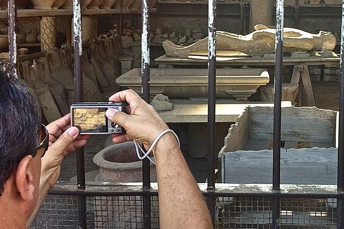 Pompeii and Villa of the Mysteries - Villa of the Mysteries: A Closer Look