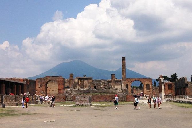 Pompeii Walking Tour With Guide for 2hr - The Sum Up