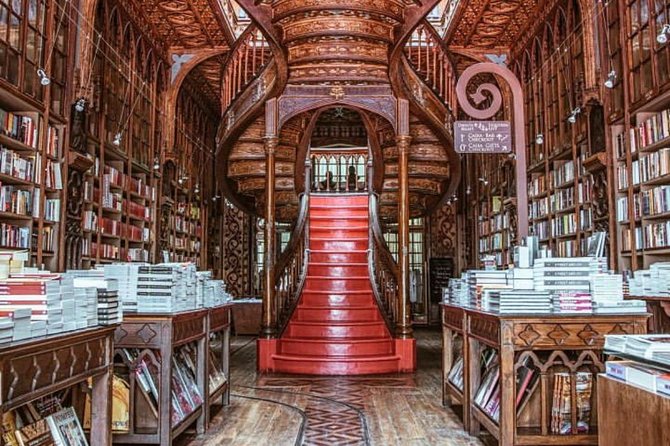 Porto City Tour Full Day: River Cruise, Wine Cellars & Lunch - Common Questions