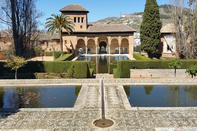 Private 3-Hour Tour to Alhambra & Nasrid Palace Tickets Included - The Sum Up