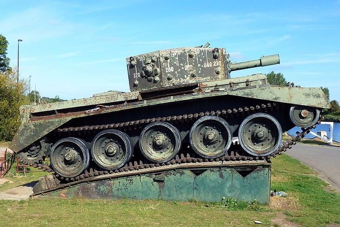 Private 8/9 Hour Tour to British Landing Beaches From Le Havre With Driver/Guide - Private Transportation
