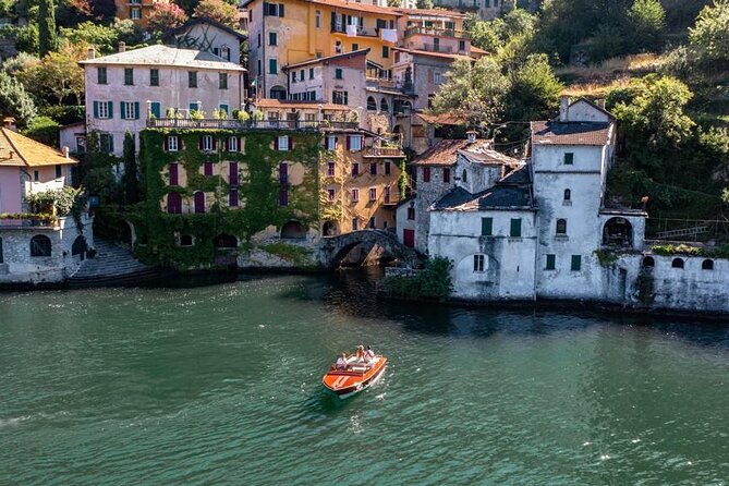 Private and Luxury Wooden-Boat Tour on Como Lake - The Sum Up